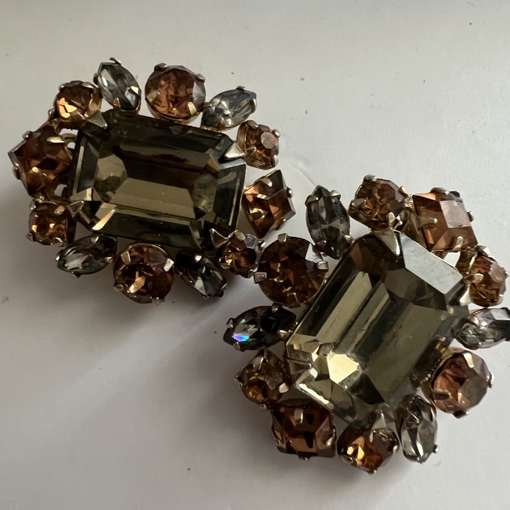 Vintage Sherman Clip On Earrings Emerald Cut Rare Smokey Topaz Color